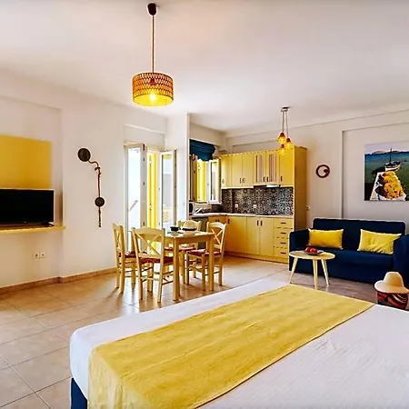 Hotel Aelia &