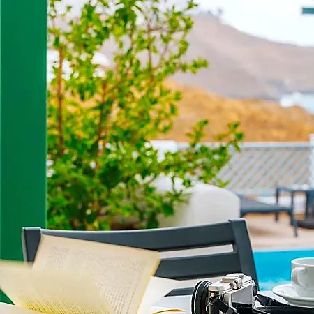 Hotel Aelia & 4*
